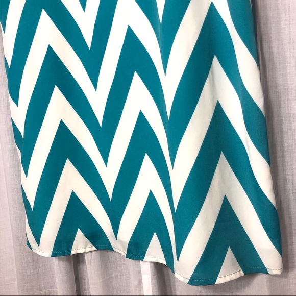 EVERLY Teal Chevron Stripe Shift Dress Medium - Picture 5 of 6